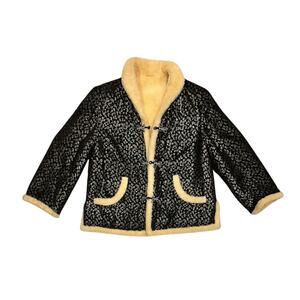 ★ Vintage Black Shearling Lined Floral Embroidered Coat w/ Toggle Closures ★